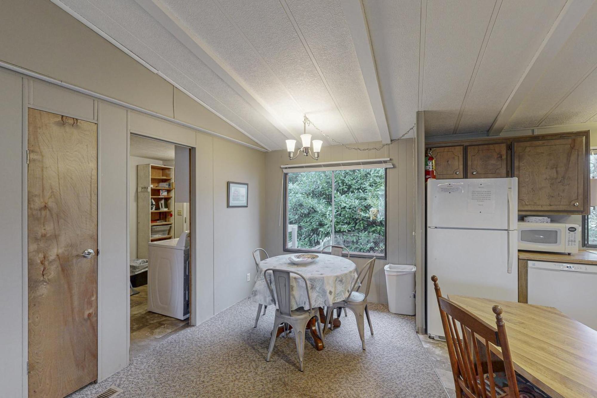 Columbus Empire House Villa Coos Bay Bagian luar foto