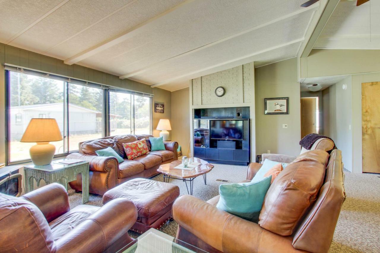 Columbus Empire House Villa Coos Bay Bagian luar foto